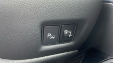 Toyota C-HR 1.8 Hybrid Design 5dr CVT Hybrid Hatchback